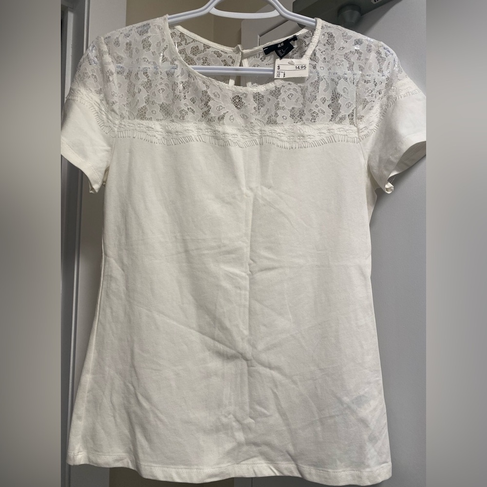 H&M White Lace Yoke Short Sleeve Blouse